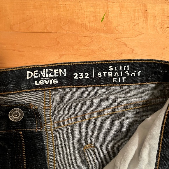 Denzin Levi’s - Slim Straight Fit - Picture 2 of 4